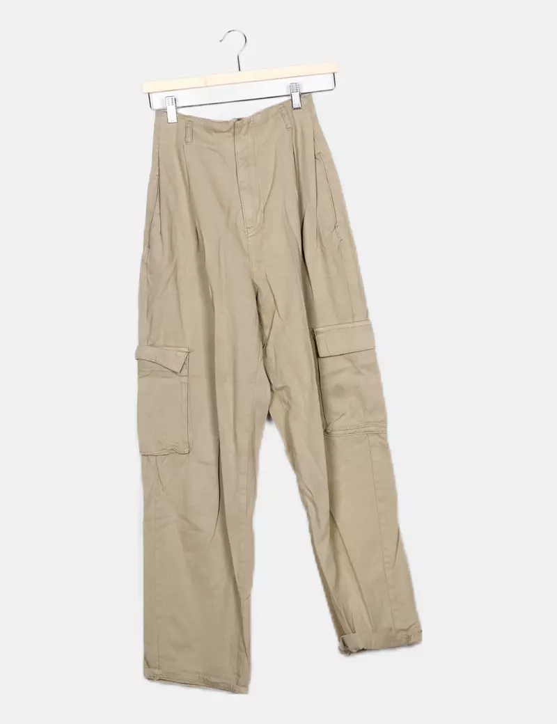 Stradivarius Pantalón verde cargo