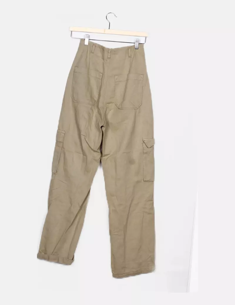 Stradivarius Pantalón verde cargo