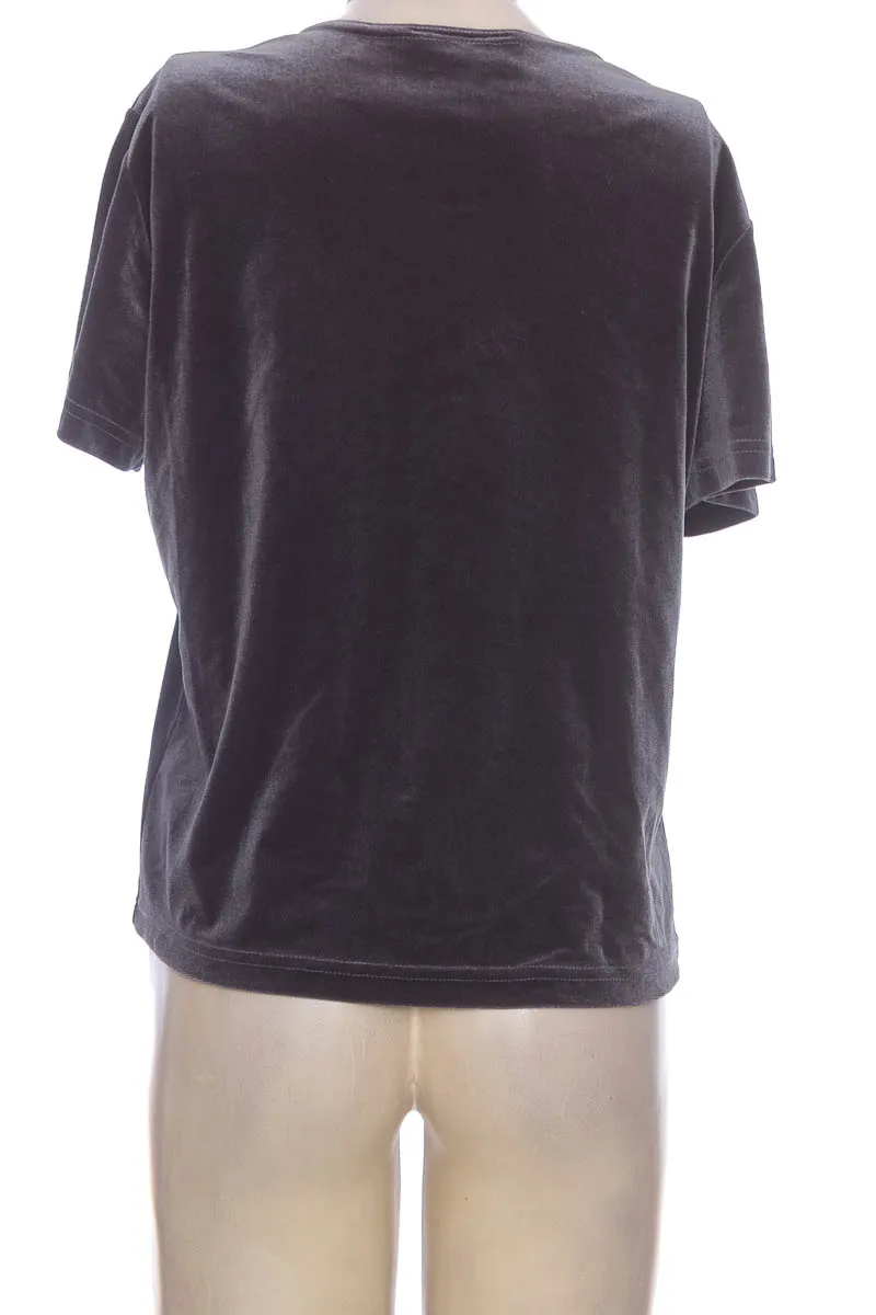 Top / Camiseta color Gris - IMPRESSIONS